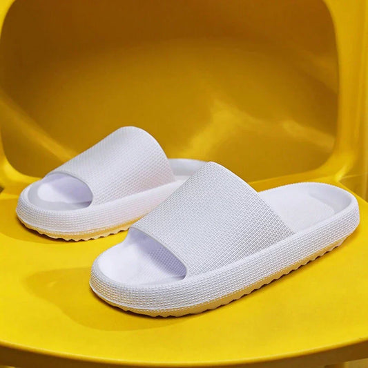 Cloud Slippers for Women and Men，Pillow Slippers Thicken Sole Cloud Cushion Slides Super Comfy Soft Foam Slides Non Slip Shower Bathroom Slides Sandals